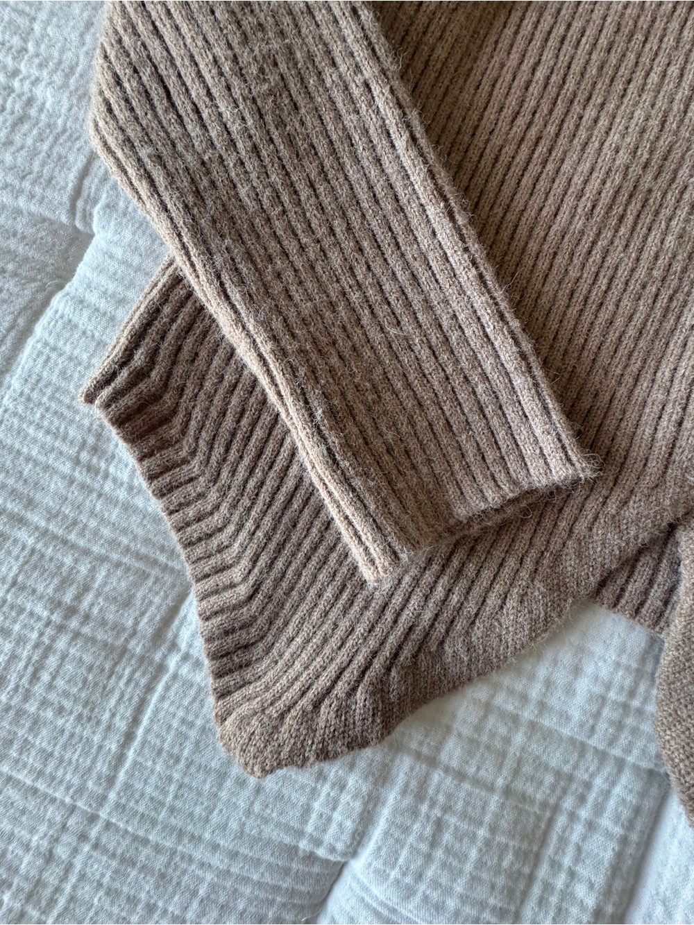 COMMENSE Button Down Split Cardigan Light Brown Ribbed Knit Gold Button Medium - Picture 9 of 12